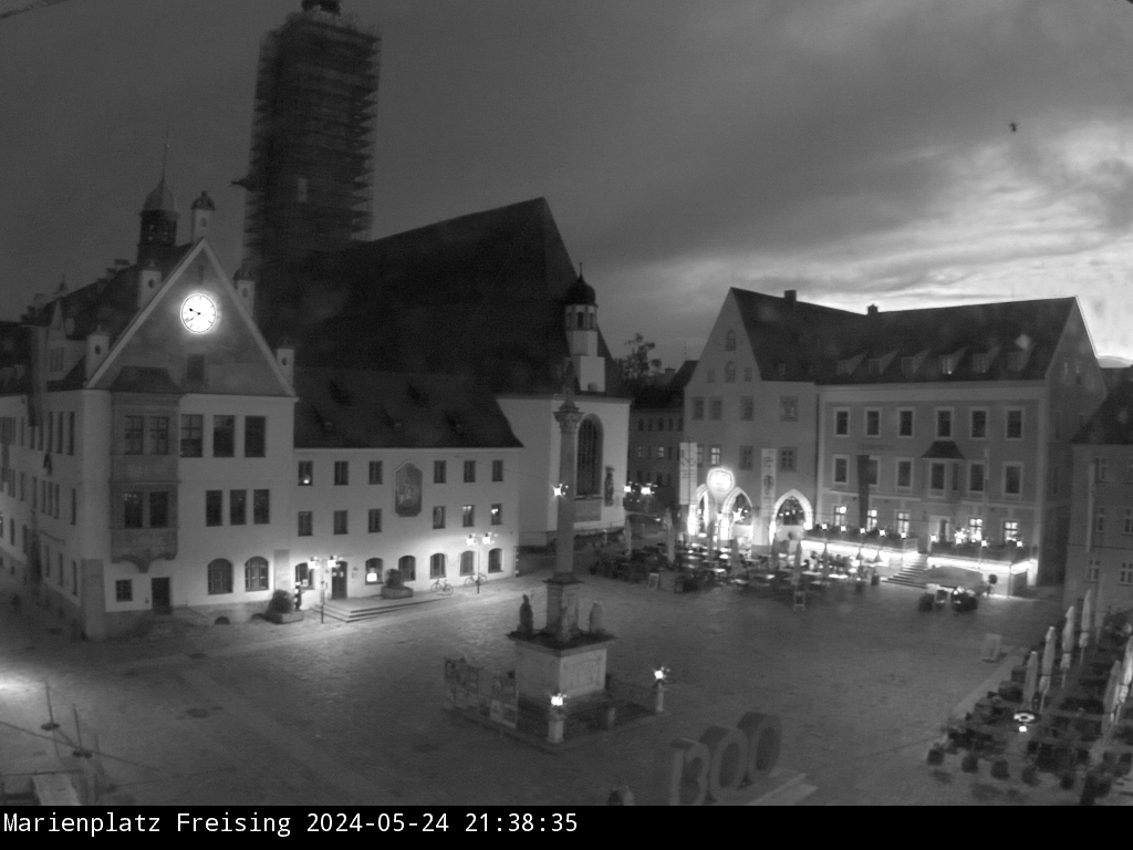 Live Bild Freising-Marienplatz