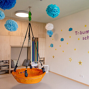 Innovatives Haus: In Lerchenfeld wurden zusätzliche Betreuungsplätze in der inklusiven Kindertagesstätte „Gute Kita“ geschaffen. (Foto: Stat Freising)