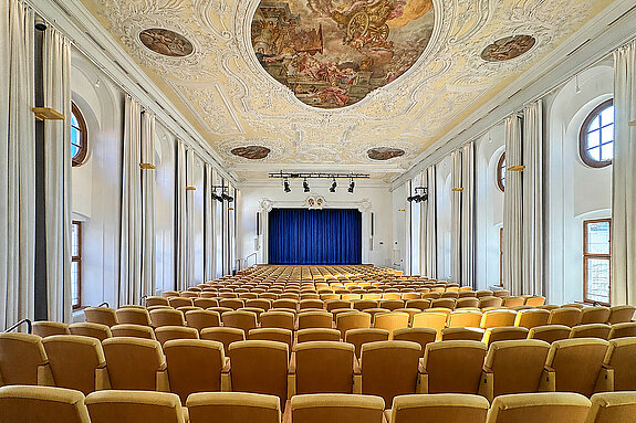 Der Asamsaal, ein wunderschöner Raum, in dem die Kultur jetzt einen adäquaten Platz gefunden hat. (Foto: ski)