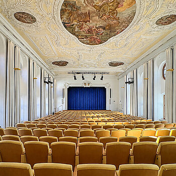 Der Asamsaal, ein wunderschöner Raum, in dem die Kultur jetzt einen adäquaten Platz gefunden hat. (Foto: ski)